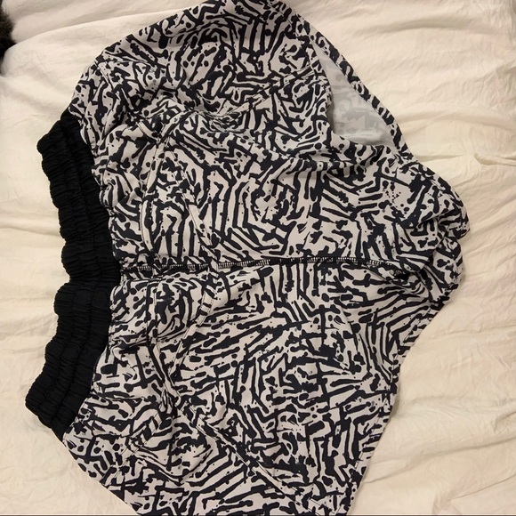 Lululemon Tracker Shorts - Picture 3 of 3